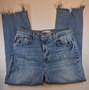Zara The Dreed Flare Jeans Size u.s 12, Eur 44